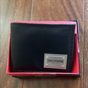 True Religion Black Leather Wallet with Silver Accent- New in Box